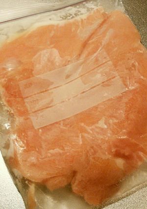 鶏胸肉をマヨでしっとり冷凍保存(覚書)-レシピのメイン写真