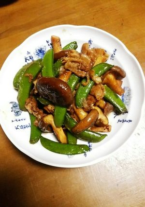 スナップエンドウとしいたけのきんぴら-レシピのメイン写真