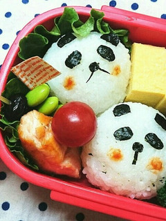 幼稚園お弁当☆パンダおにぎり☆チーズ春巻-レシピのメイン写真