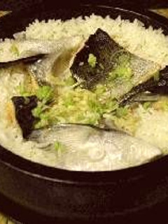 石鍋で、鮭ご飯を炊きました!-レシピのメイン写真