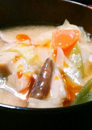 白菜と豚肉のこくうま味噌スープ-レシピのメイン写真