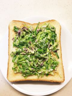 キャベツとしば漬けのマヨ和えトースト-レシピのメイン写真