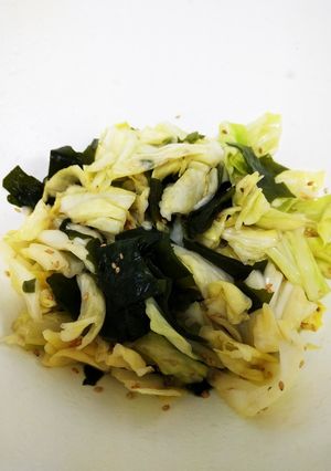 キャベツとわかめ韓国風サラダ-レシピのメイン写真