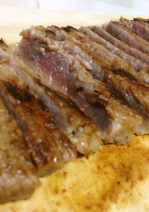 簡単に作れる！味噌漬けビーフステーキ-レシピのメイン写真