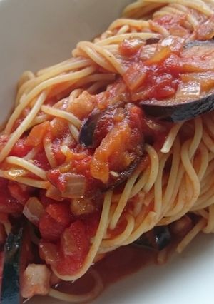 茄子と厚切りベーコンのトマトソースパスタ-レシピのメイン写真