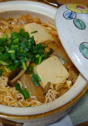 なんちゃって　キムチ鍋^_^;-レシピのメイン写真
