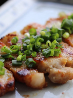 簡単すぎてごめんね〜!豚肉の塩麹焼き♪-レシピのメイン写真