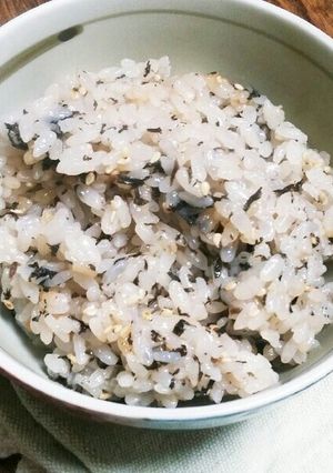梅酢で炊き込む♡紫蘇ごはん-レシピのメイン写真