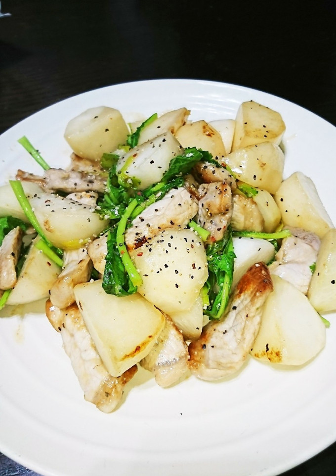 豚肉とかぶのガリバタ炒め-レシピのメイン写真