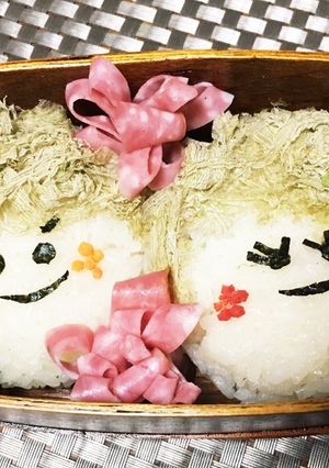 娘･M,s弁当 顔のおにぎり-レシピのメイン写真