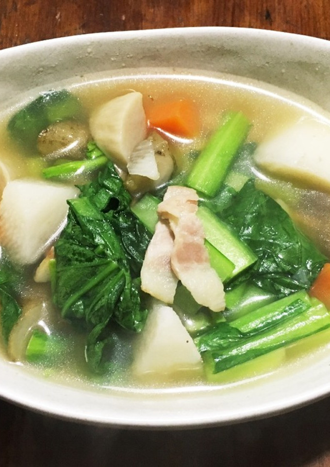 根菜と小松菜の野菜を食べるスープ-レシピのメイン写真