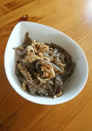 もう一品‼つきこんにゃくの胡麻油炒め♪-レシピのメイン写真