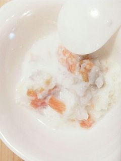 簡単!大人用ポトフで離乳食のミルクパン粥-レシピのメイン写真
