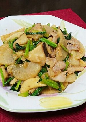 豚バラ肉とカブの麺つゆ炒め☆-レシピのメイン写真