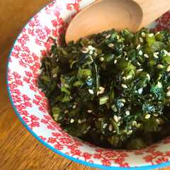 รูปของ 簡単エコ☆セロリの葉で御飯のお供