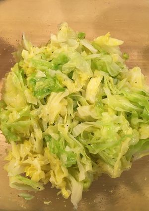 お手軽なガーリックキャベツ-レシピのメイン写真