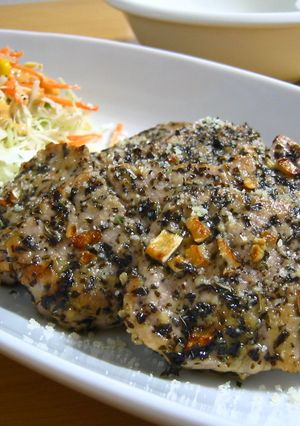 たっぷりパルメザンチーズ☆豚肉ソテー-レシピのメイン写真