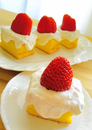 マンモスイチゴのショートケーキ再現-レシピのメイン写真
