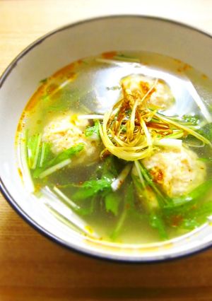 生姜でポカポカ♪もっちり鶏だんごのスープ-レシピのメイン写真