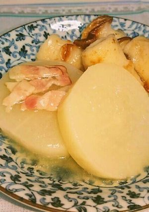 簡単！大根とちくわとベーコンのコンソメ煮-レシピのメイン写真