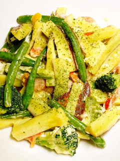 さつまいもと冷凍野菜のホットサラダ-レシピのメイン写真