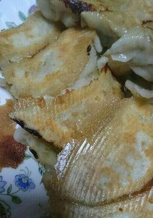 モチモチ、パリパリの餃子の皮-レシピのメイン写真