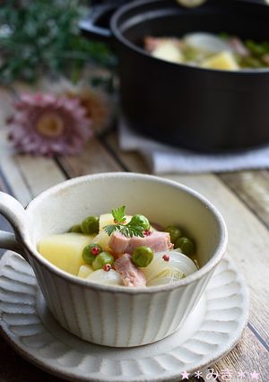 新じゃがいもとグリーンピースのコンソメ煮-レシピのメイン写真