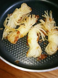 お弁当に!結び蒟蒻のおかか和え-レシピのメイン写真