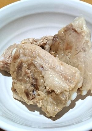 炊飯器で簡単に＊豚軟骨の塩煮-レシピのメイン写真