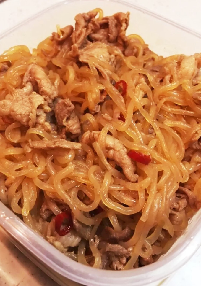 お弁当に◯！豚こま肉としらたきの甘辛煮-レシピのメイン写真
