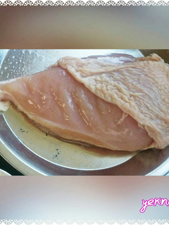 *鶏むね肉を柔らかくする方法~切り方~*-レシピのメイン写真