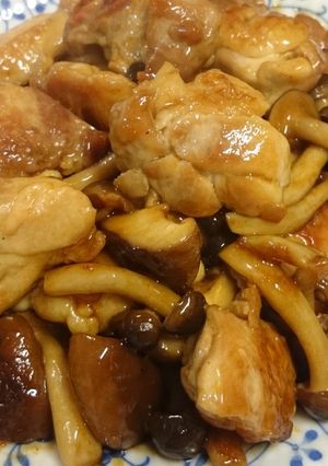 ランチにぴったり♥ささっと鶏肉・キノコ丼-レシピのメイン写真