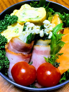 えのきと春菊ベーコン巻き♪お弁当♪-レシピのメイン写真