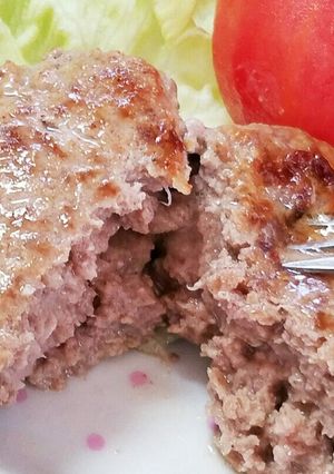 肉汁旨い《ビーフハンバーグ》時短15分♪-レシピのメイン写真