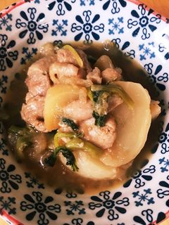 熱々とろっとろ♡カブと鶏肉の煮物-レシピのメイン写真