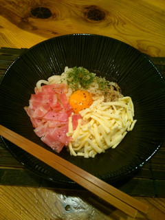 釜玉カルボナーラうどん-レシピのメイン写真