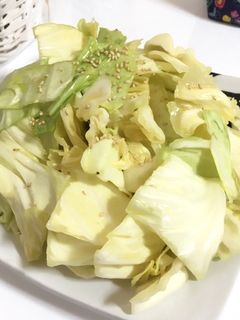 うまうま塩キャベツ♡簡単あと一品にも◎-レシピのメイン写真