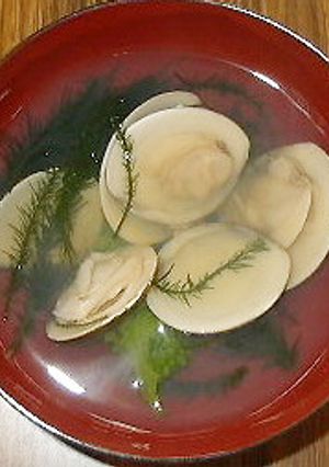 春の香りを味わう、はまぐりのお吸い物-レシピのメイン写真