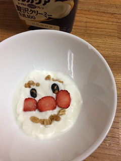 ヨーグルトアンパンマン-レシピのメイン写真