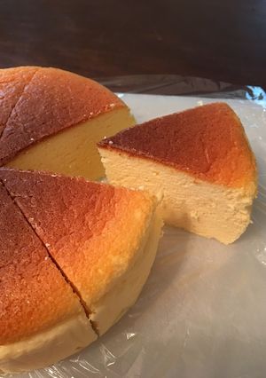 厚みのあるスフレチーズケーキ♡オーブン-レシピのメイン写真