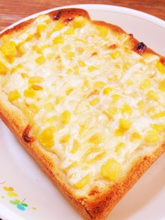 朝から簡単♫コーンマヨトースト〜-レシピのメイン写真