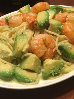 アボカドとエビのパスタ-レシピのメイン写真
