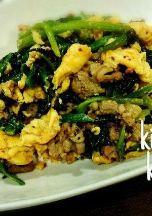 牛肉ほうれん草のマスタード卵炒め-レシピのメイン写真