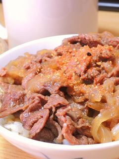 簡単! すき焼きのタレでつゆだく牛丼!-レシピのメイン写真