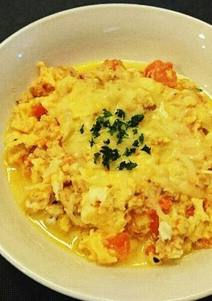 ツナトマチーズのスクランブルエッグ-レシピのメイン写真