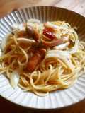 ウインナーと玉ねぎのクリームパスタ♪