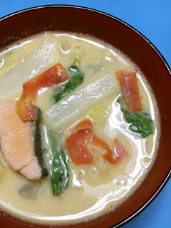 鮭とたっぷり野菜の濃厚汁-レシピのメイン写真