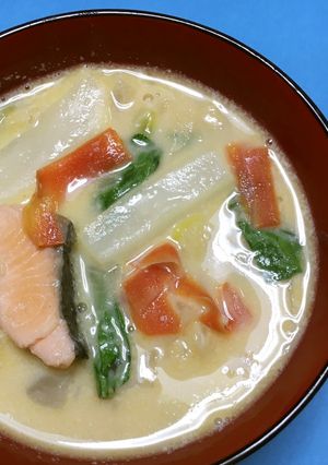 鮭とたっぷり野菜の濃厚汁-レシピのメイン写真