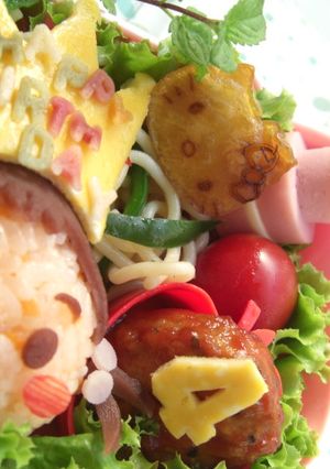 ケーキ キャラ弁のおかず-レシピのメイン写真