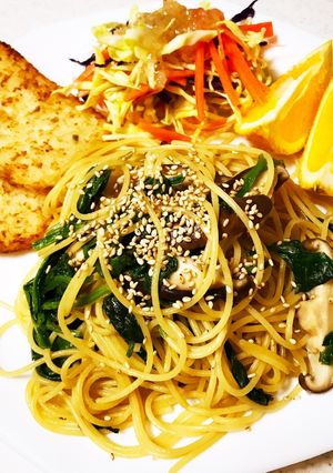 ほうれん草としいたけの和風パスタ-レシピのメイン写真